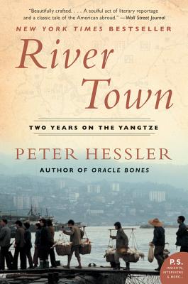 Book cover for River Town: Two Years on the Yangtze