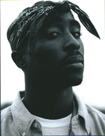Book cover for Tupac Shakur